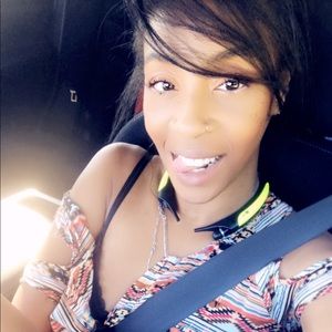 Meet your Posher, Natasha